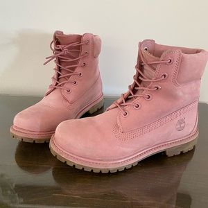 Timberland boots pink
